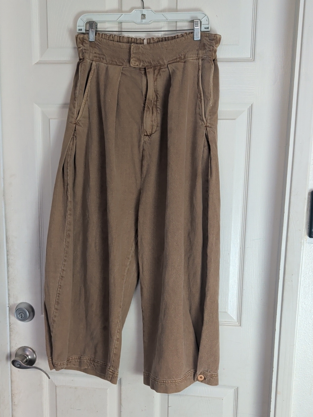 Free People Wide Leg Trouser Pants Womans Size Small 100 % Cotton Distress Fade